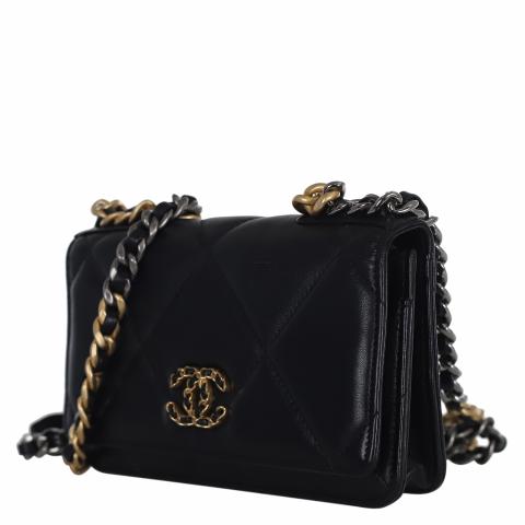 Chanel 19 wallet on chain black hot sale